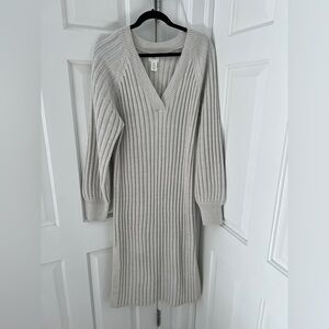 H&M Light Gray Knit Sweater Dress